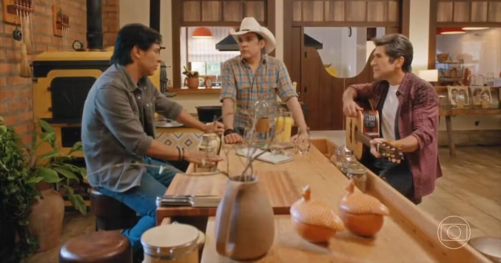 Daniel com a dupla Guilherme e Santiago no programa Viver Sertanejo [crédito - Globo]