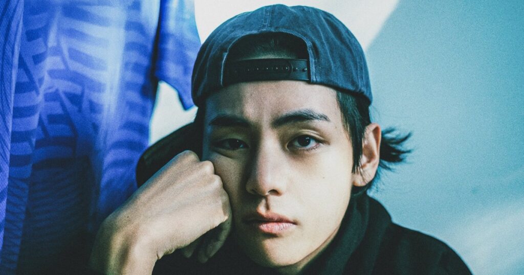 V, do BTS, será responsável por arremesso de bola em jogo de beisebol nos EUA 1 v bts beisebol