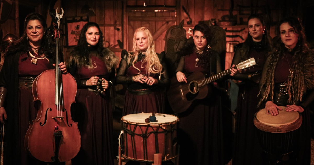 Yön é uma banda de folk nordico composto por mulheres (Maycon Avelino)
