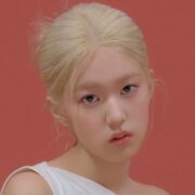 Yoon Ji Yoon, do izna