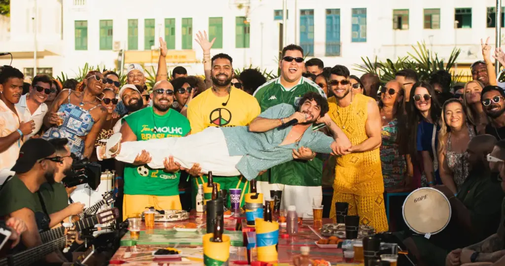 Menos é Mais lança colaboração com Nattan; veja letra de ‘Pela Última Vez’ 1 Menos é Mais e Nattan