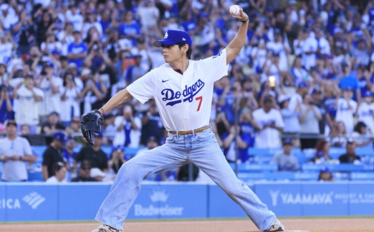 V, do BTS, em jogo dos Dodgers