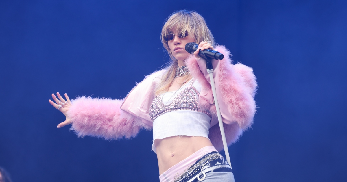 Suki Waterhouse no Rock en Seine (Iwi Onodera/Billboard Brasil)