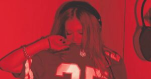 Luisa Sonza (Pam Martins)