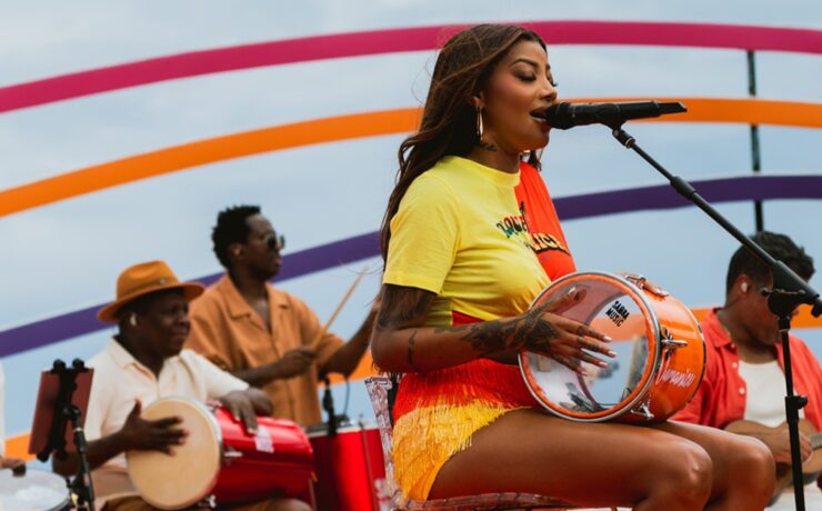 Ludmilla se joga no pagode (Reprodução YouTube)
