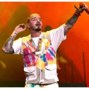 J Balvin durante show nos EUA (Reuters)