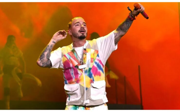 J Balvin durante show nos EUA (Reuters)