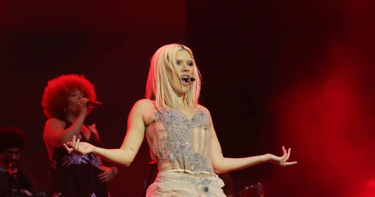 Duda Beat no The Town 2025 (@observadordaimagem)