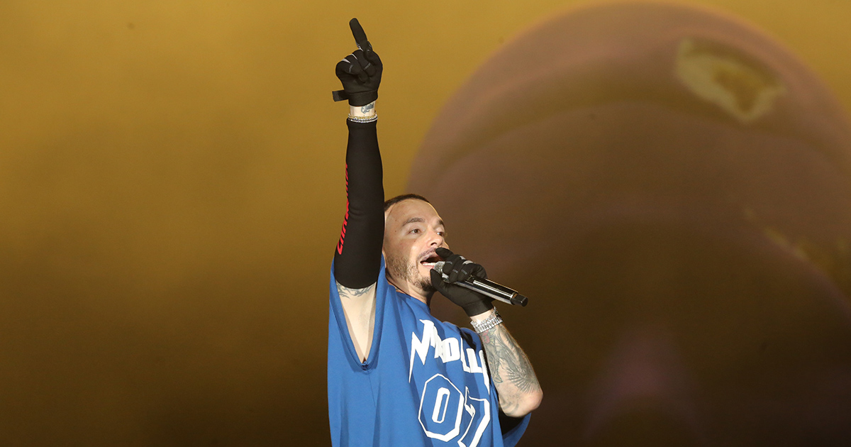 J Balvin no The Town 2025 (@observadordaimagem)