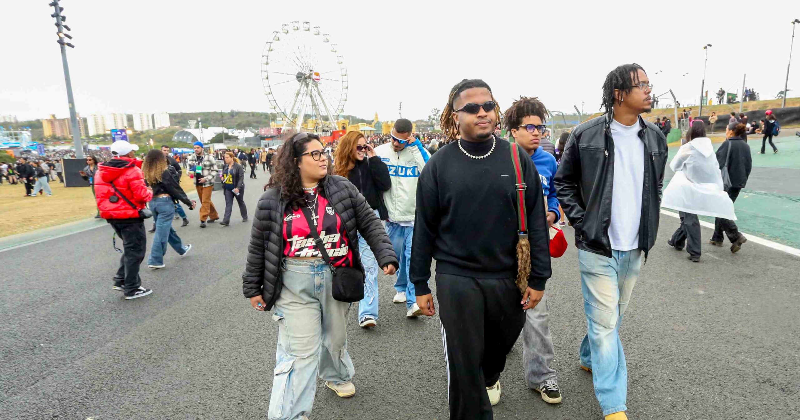 Circulação de pessoas no The Town 2025 (@observadordaimagem)