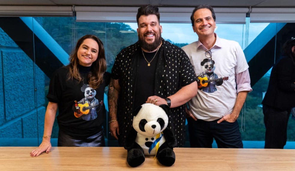 Panda assina com a Sony Music Brasil