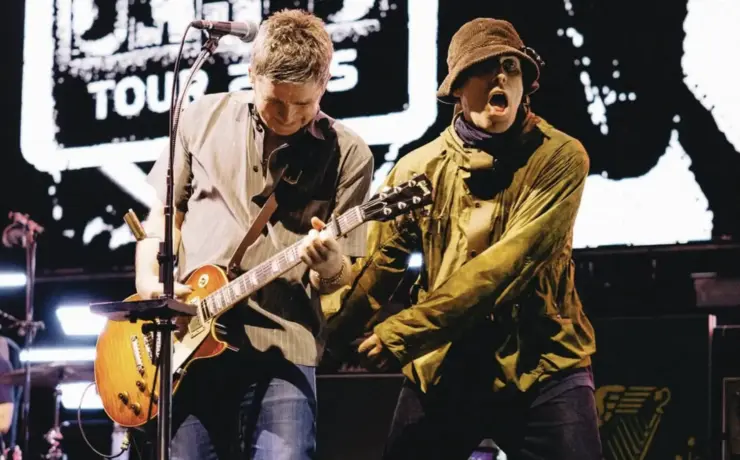 Oasis em ação com Noel e Liam Gallagher (Instagram)