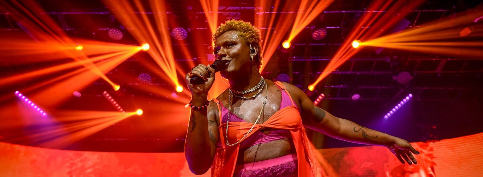 Liniker na "Caju Tour" (Andy Santana/ Brazil News)