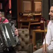 Guilherme e Benuto revelam segredos no "Conversa com o Bial"