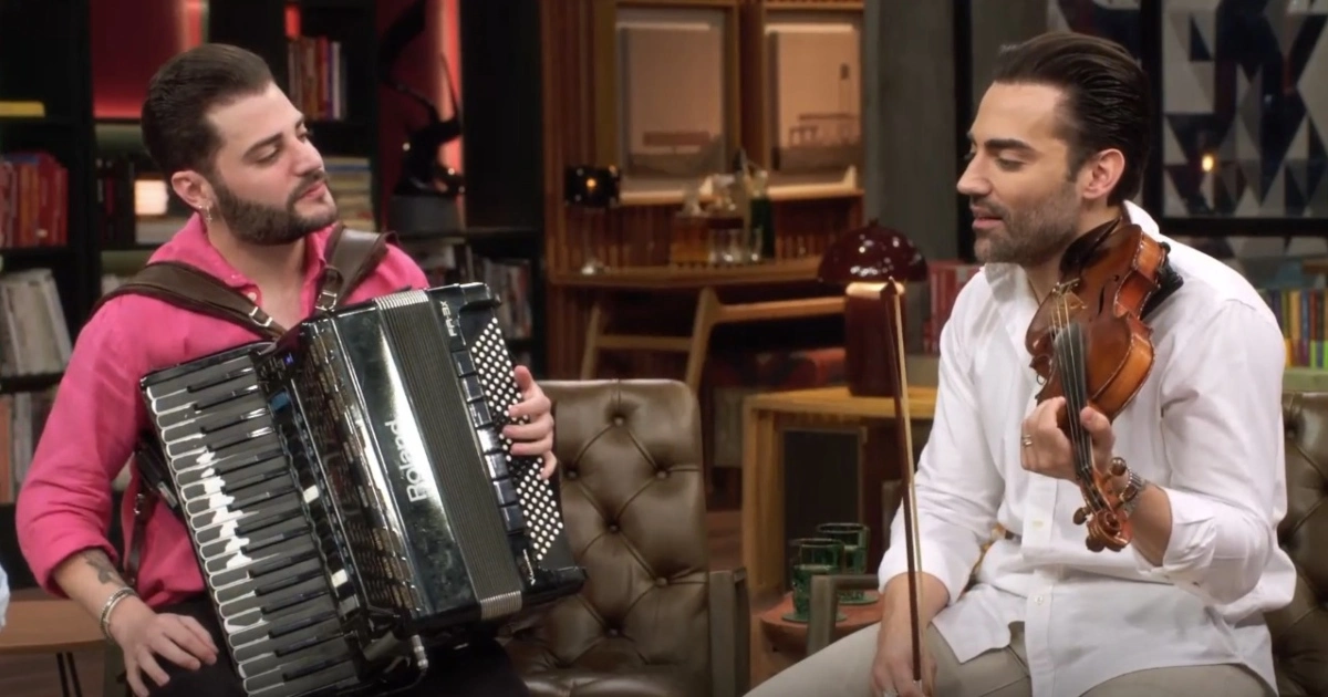 Guilherme e Benuto revelam segredos no "Conversa com o Bial"