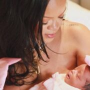 Rihanna com a filha, Rocki