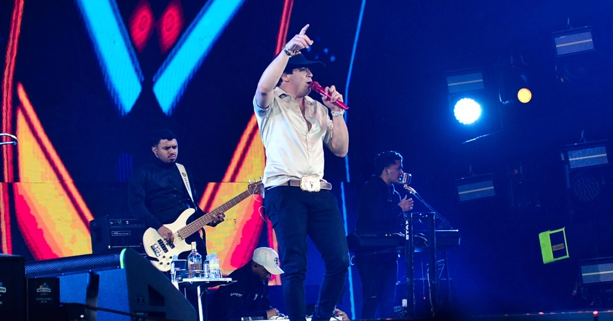 Natanzinho Lima no Jaguariúna Rodeo Festival (Eduardo Martins/Brazil News)
