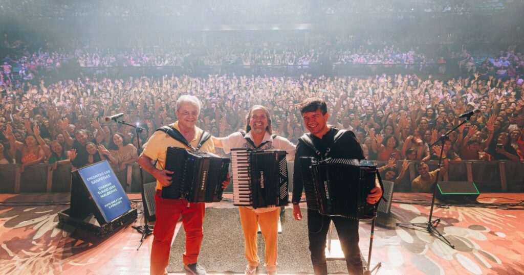 Dorgival Dantas, Waldonys e Flávio José no Encontro das Sanfonas (Luana Tayze)