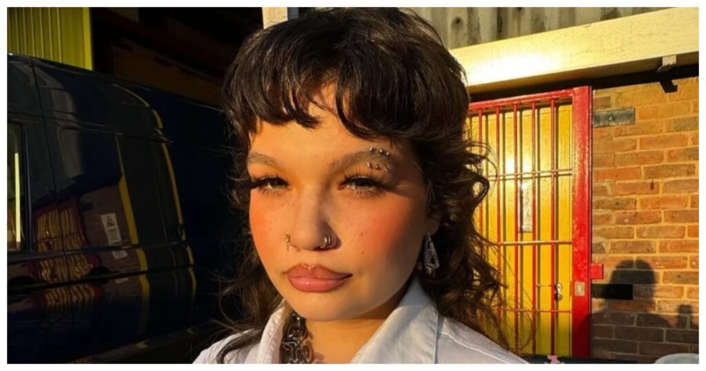 lola young lollapalooza