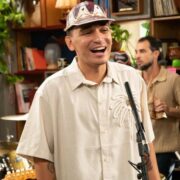 João Gomes na estreia do Tiny Desk Brasil