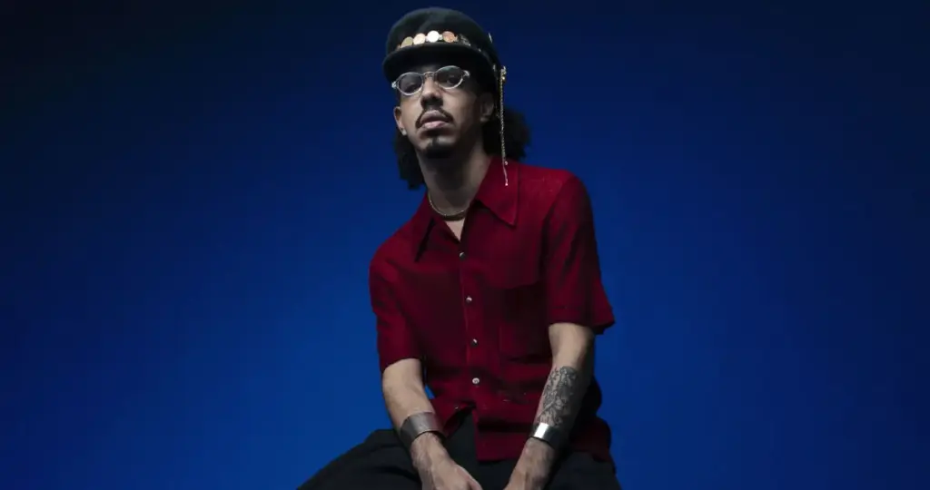 Conheça a mistura do trap e maracatu de Léo da Bodega 1 Léo da Bodega