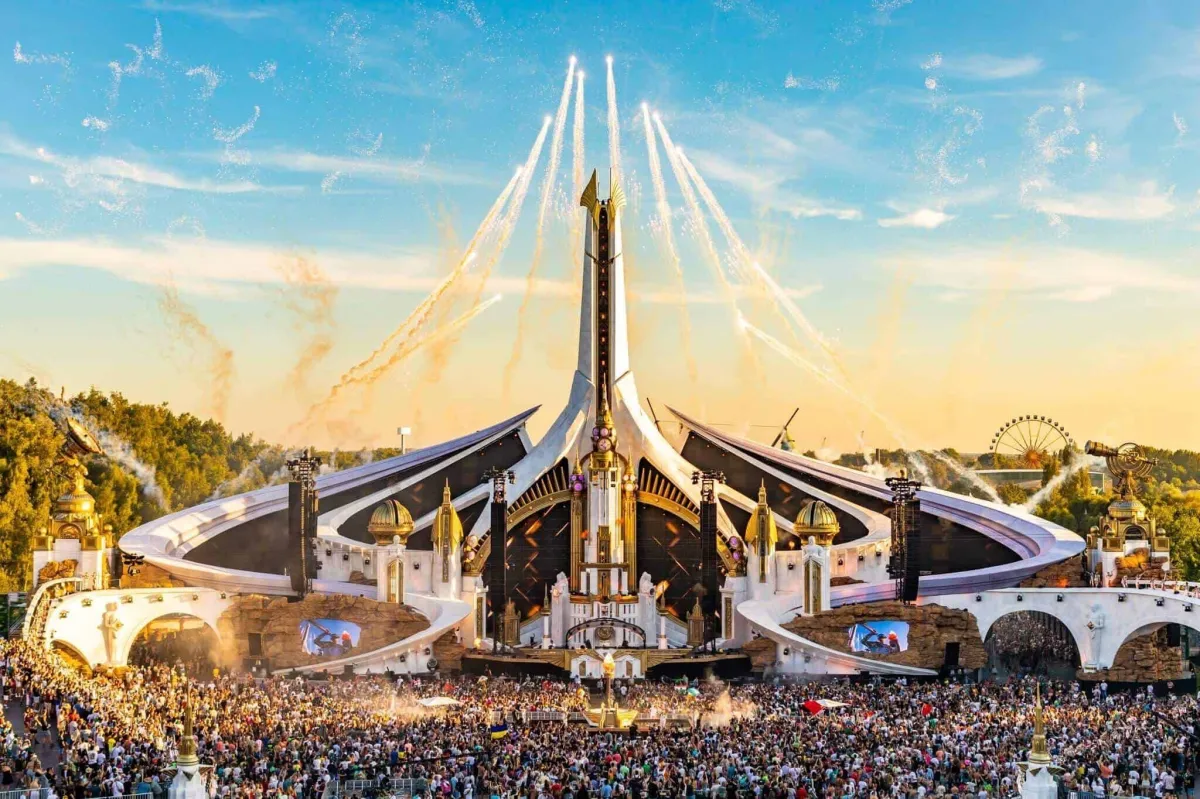 Tomorrowland (Divulgação)