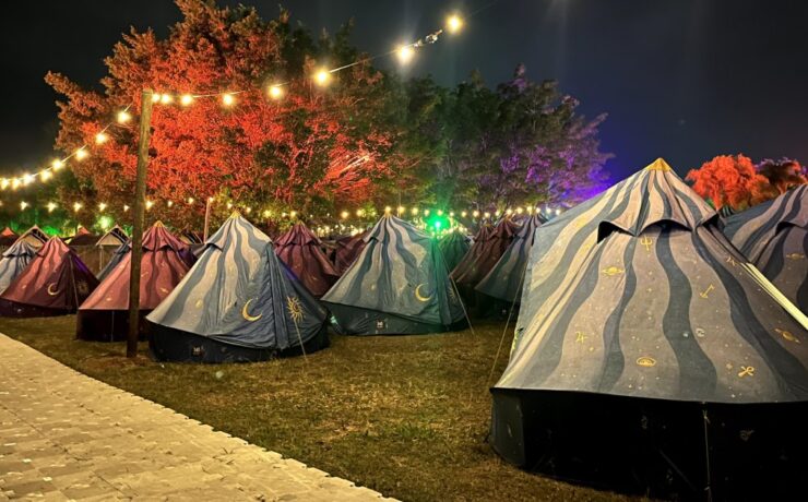 Acampamentos no DreamVille no Tomorrowlands Brasil 2025
