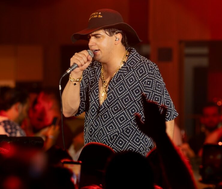 Natanzinho Lima na gravação do DVD "De Bar em Bar 8" (Divulgação)