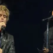 Dua Lipa convida Billie Joe, do Green Day, para show, em São Francisco