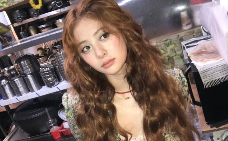 Yunjin, do LE SSERAFIM