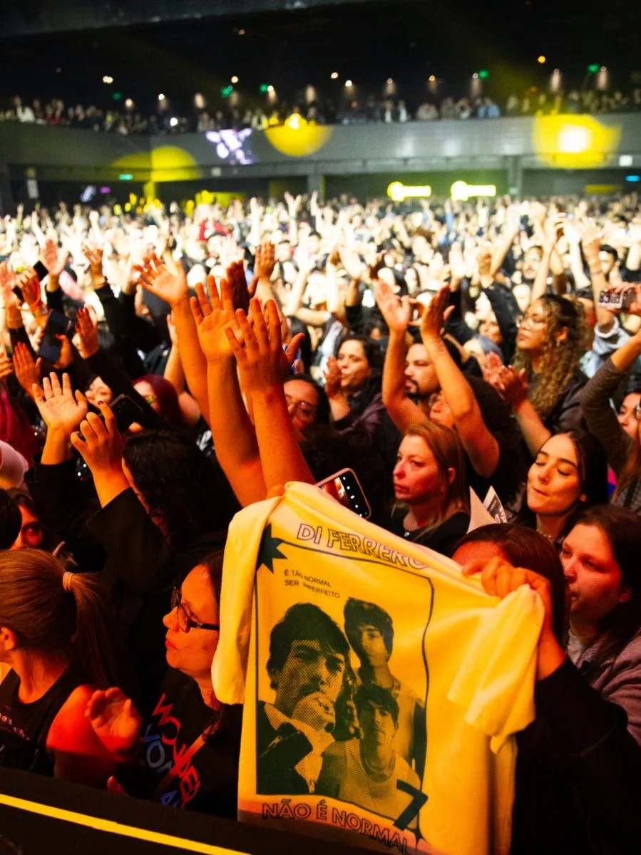 O público da Audio durante a Eisen Rock Station com 89 e Di Ferrero (89 A Rádio Rock | @natty.eidt)