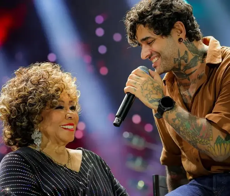 Alcione e Lucas Silveira, da Fresno, no Turá Porto Alegre (foto - @rollingwithjohnny)