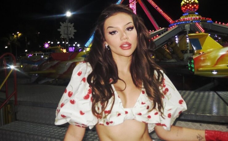 A cantora VIVI 'estreou' com EP