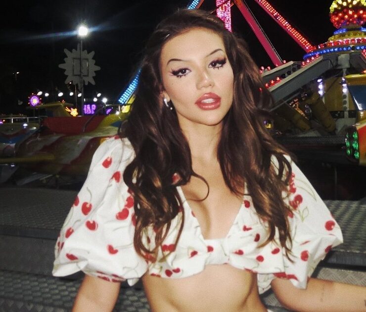 A cantora VIVI 'estreou' com EP