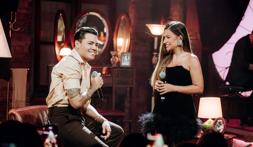 Felipe Araújo e Simone Mendes