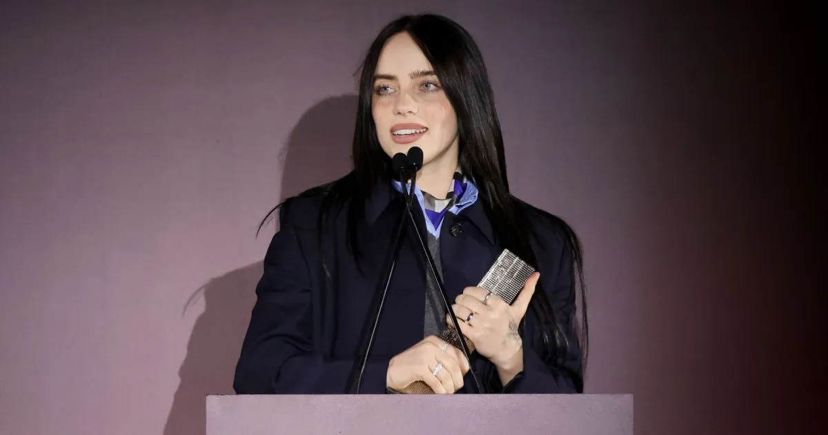 Billie Eilish em evento da WSJ nos EUA (Grosby Group)