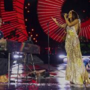 Chris Martin e Anitta