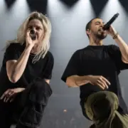 Mike Shinoda e Emily Armstrong, do Linkin Park (WENN via Reuters Connect)