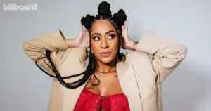 Lourena, estrela do projeto "Acústico - Estúdio Billboard". Crédito: Divulgação.