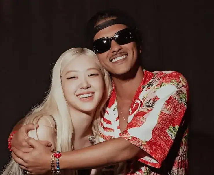 Rosé e Bruno Mars