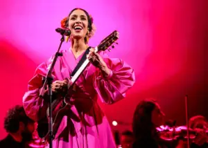 Marisa Monte apresenta Phonica em São Paulo (Brazil News)