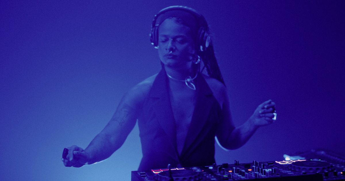 Paulete Lindacelva no BEAT THE NOISE