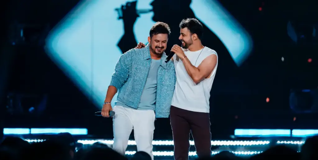 Clayton e Romario gravam DVD grandioso em Sao Paulo Alisson Demetrio Divulgacao