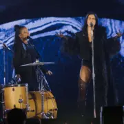 Dua Lipa durante apresentação no Morumbis. Crédito: Iris Alves/Divulgação