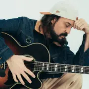 Gabriel O Pensador (Larissa Queiroz)