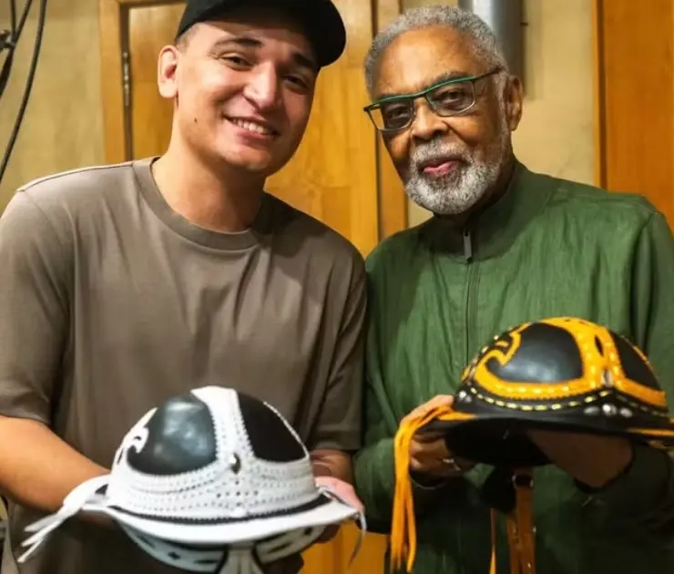 João Gomes e Gilberto Gil (Academia Latina da Gravação/Divulgação)