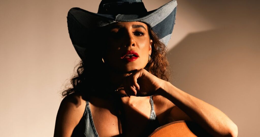 Paula Fernandes fala sobre novo EP e avalia desafios da carreira 1 Paula Fernandes