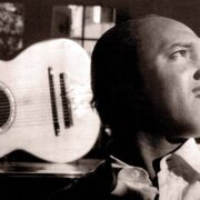 Lupicínio Rodrigues em cena do documentário “Confissões de um Sofredor”, de Alfredo Manevy (Divulgação)