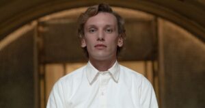 Jamie Campbell Bower, que interpreta Vecna em 'Stranger Things'