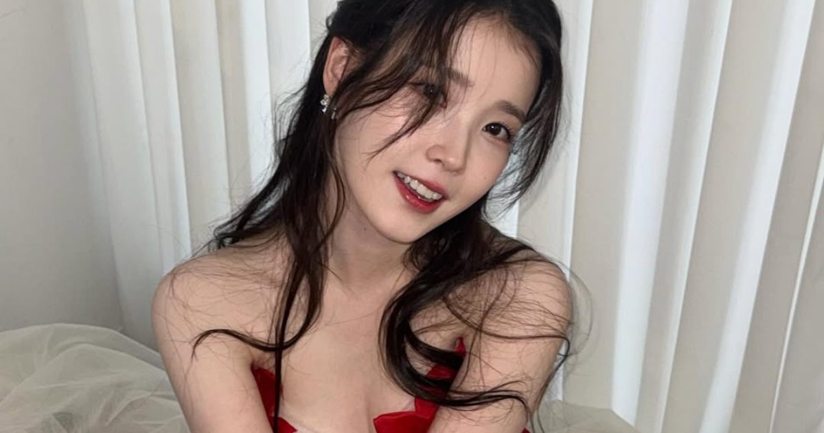 IU